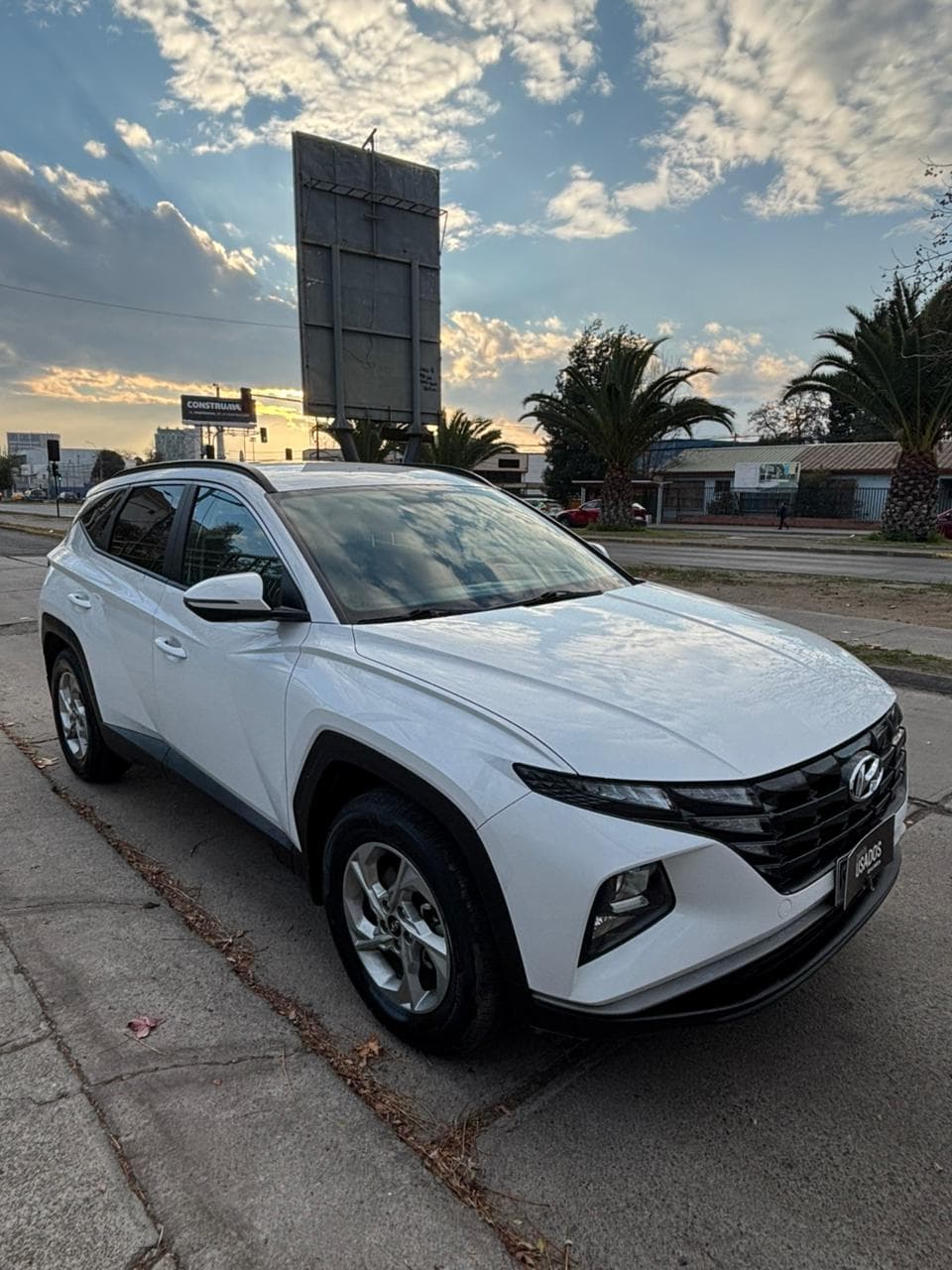 HYUNDAI TUCSON NX4 2.0 AT