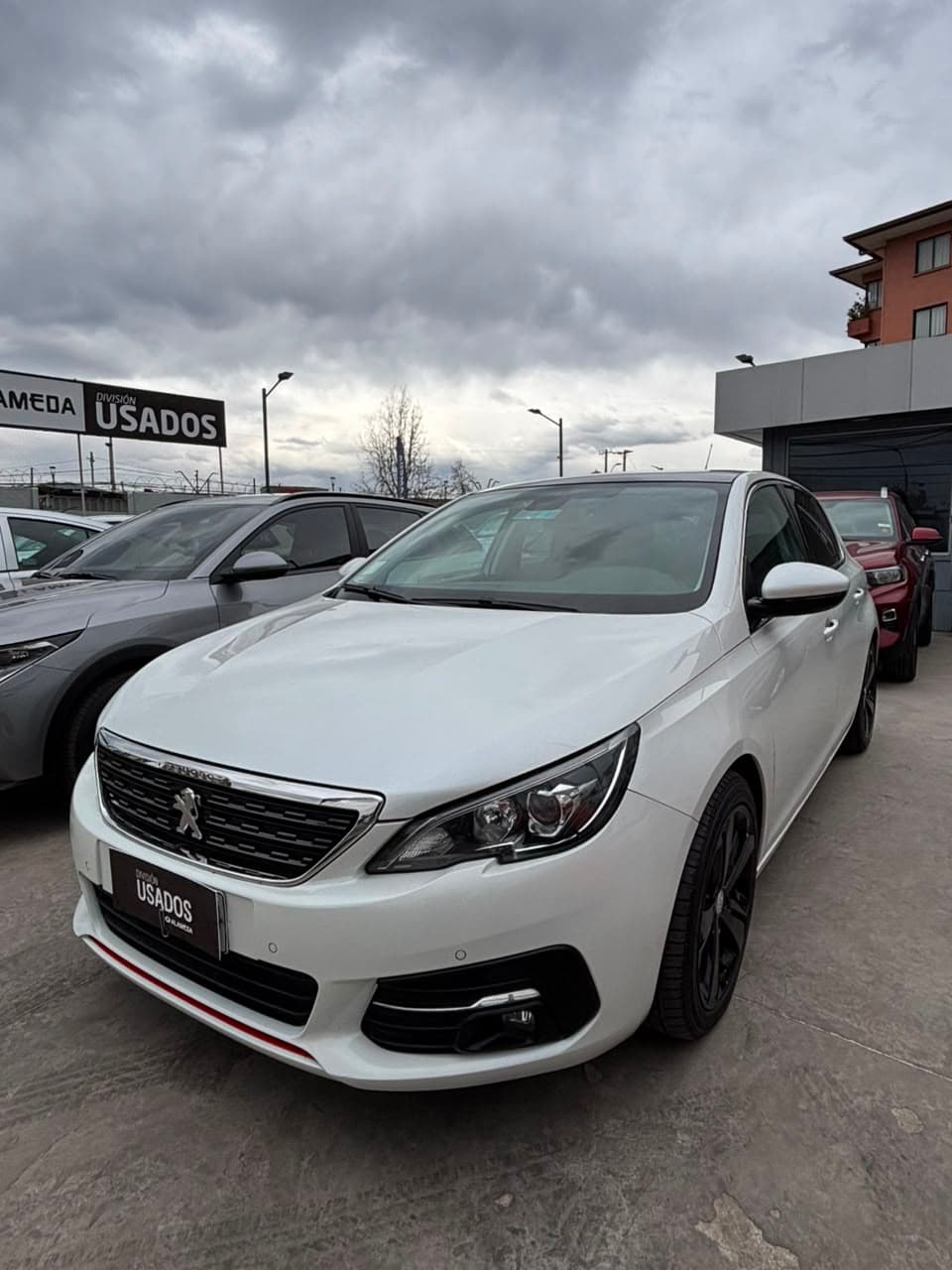 PEUGEOT 308 BLUE HDI 130 EAT8 1.5 AUT