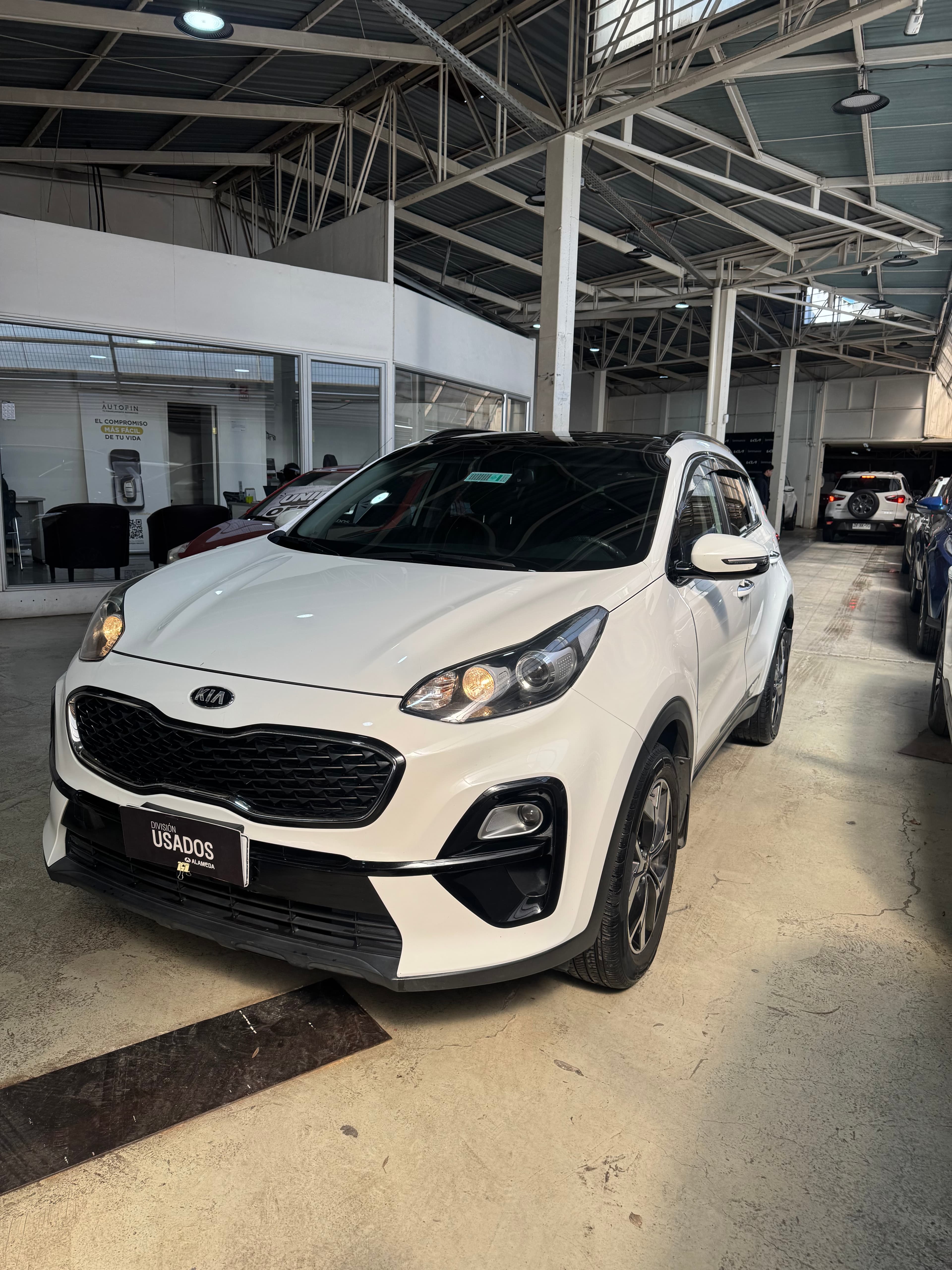 KIA MOTORS SPORTAGE LX 2.0
