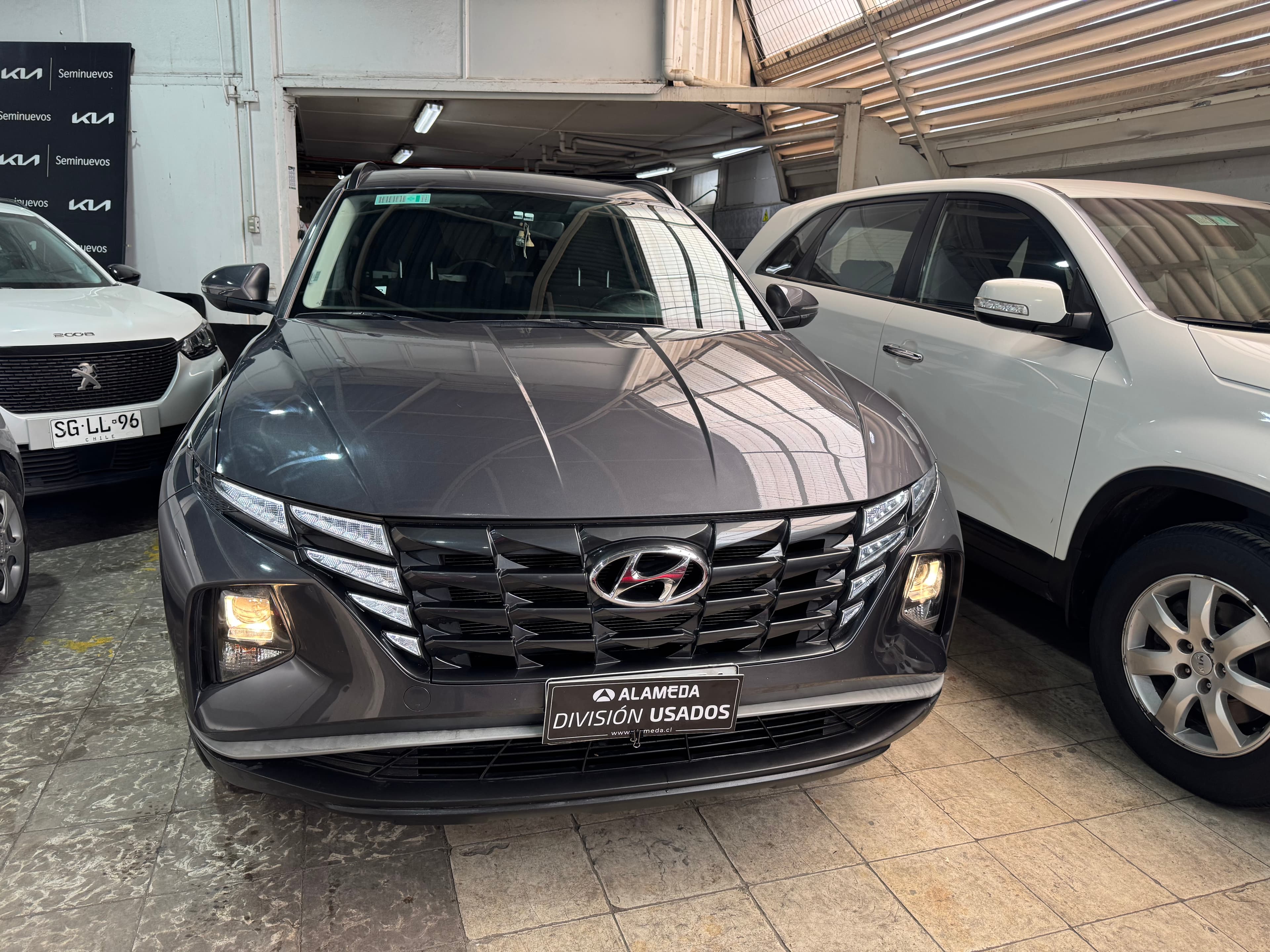 HYUNDAI TUCSON NX4 2.0 AUT
