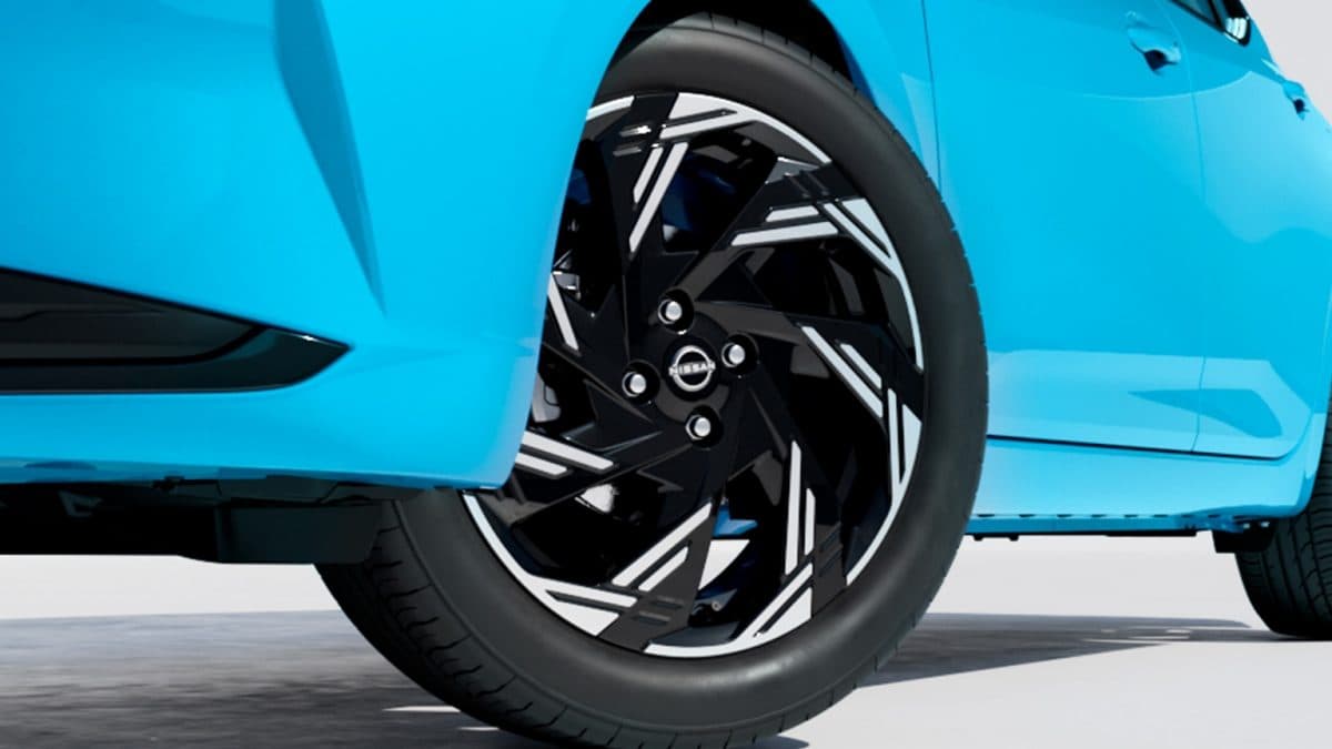 Llantas de aluminio de 17" con un diseño auténtico