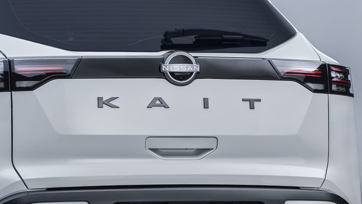 Logo Kait en parte trasera